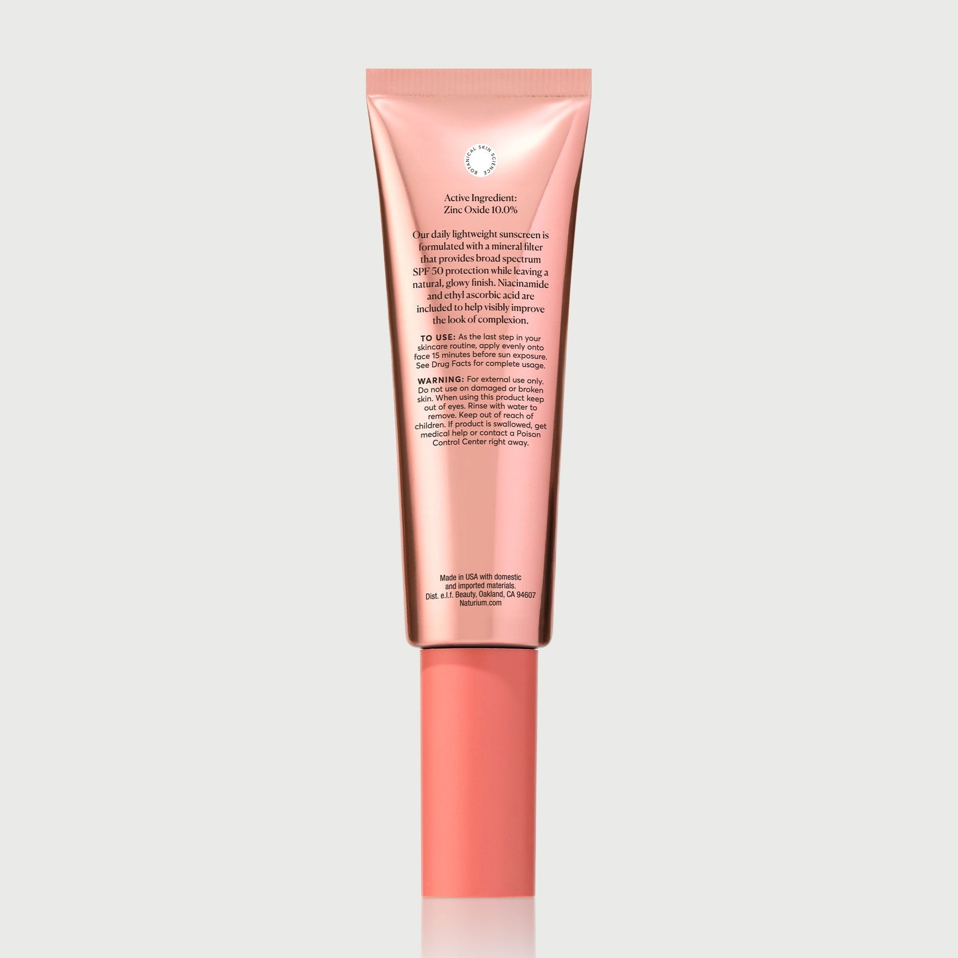 dew-glow-moisturizer-mineral-spf-50-o1 NATR-10163_Dew-Glow-Moisturizer-Mineral-SPF_back_capon-bonebkgd_a99e231e-ca92-4014-addb-f1e7b794e9ab.jpg